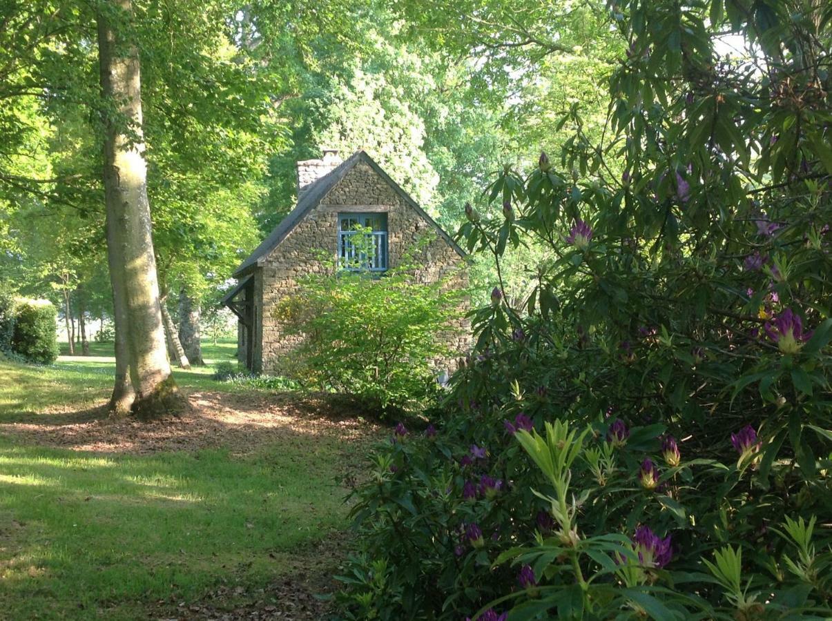 Au Pont Ricoul Bed & Breakfast Saint-Pierre-de-Plesguen ภายนอก รูปภาพ